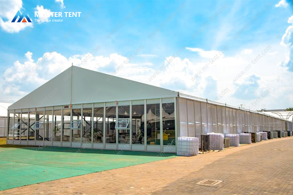 ‌Carpa de Aluminio con Paredes de Vidrio para Exhibiciones y Eventos de 10,000 Personas
