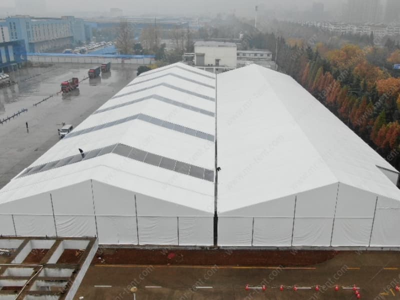 Carpas industriales de almacenamiento para exteriores