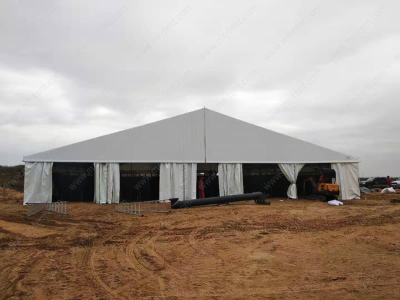 Carpa de Almacenamiento Exterior 25×30 m