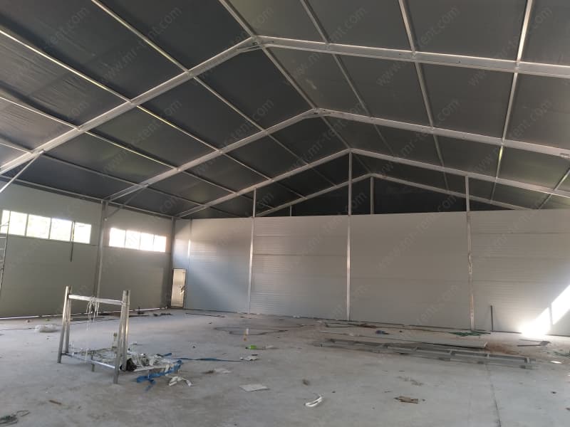 Carpa de Almacenamiento con Paredes Sándwich de Gran Formato