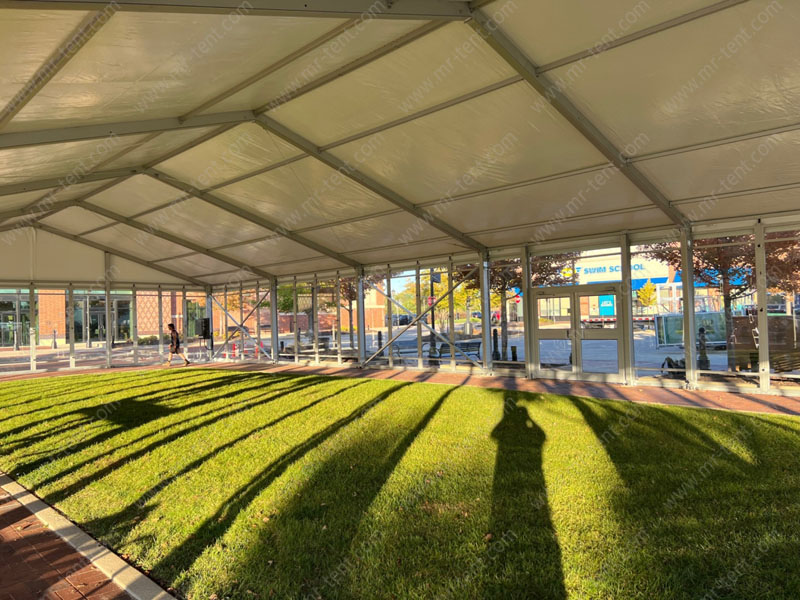 Carpas personalizadas para eventos: satisfacer las necesidades del evento, optimizar funciones y garantizar rentabilidad