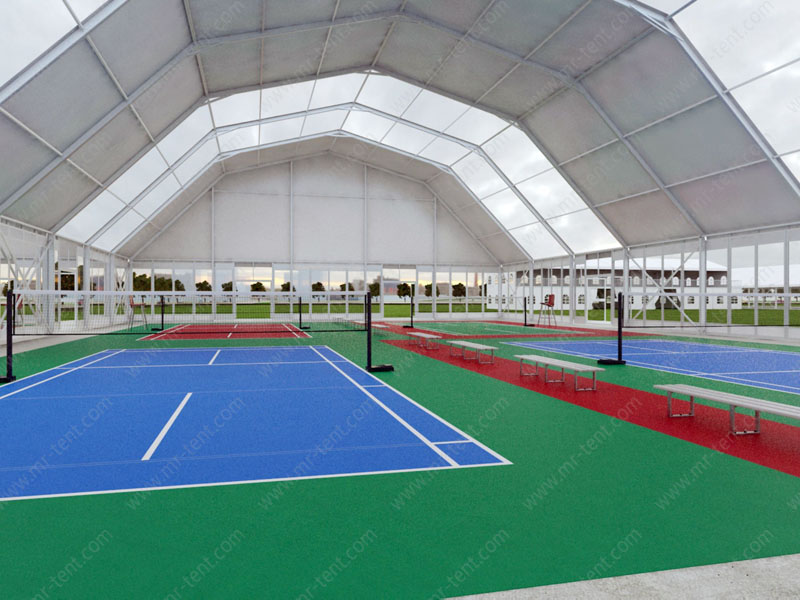 Carpas poligonales para canchas de entrenamiento deportivo al aire libre