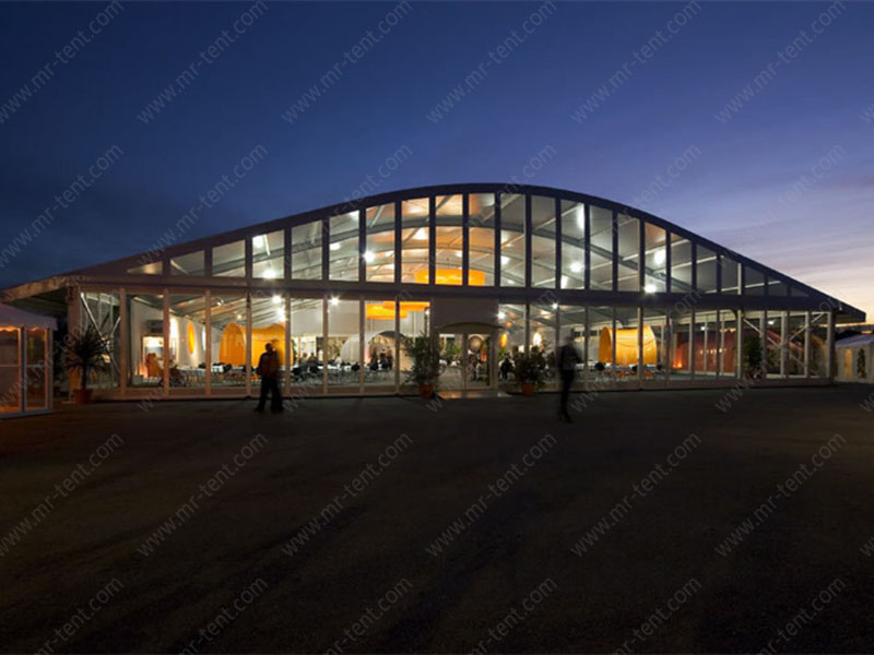 Carpas arqueadas para eventos al aire libre para 1000 personas