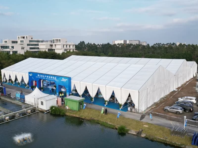 Carpa Comercial Blanca Mixta para Eventos y Fiestas