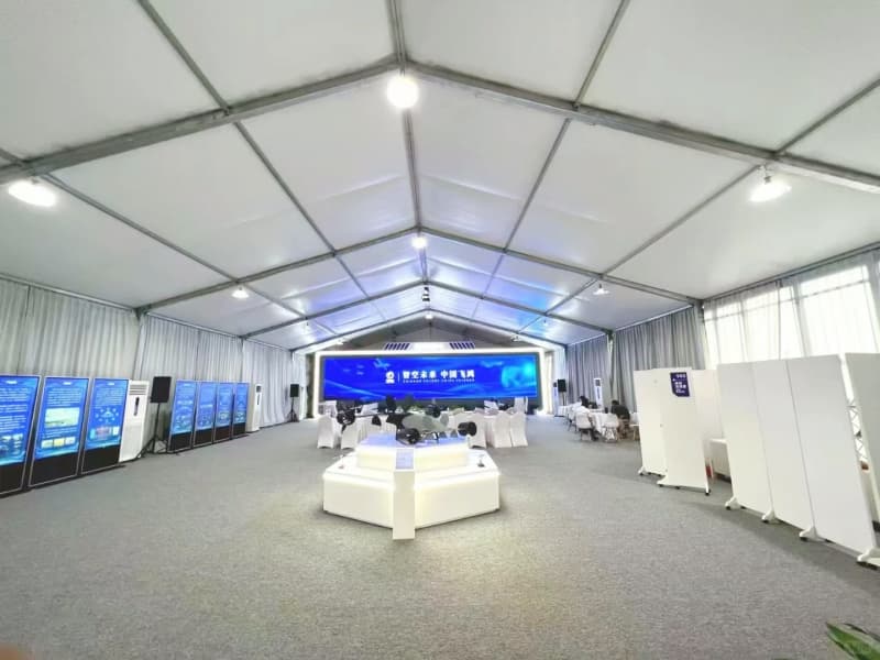 Carpa transparente para bodas y eventos personalizada