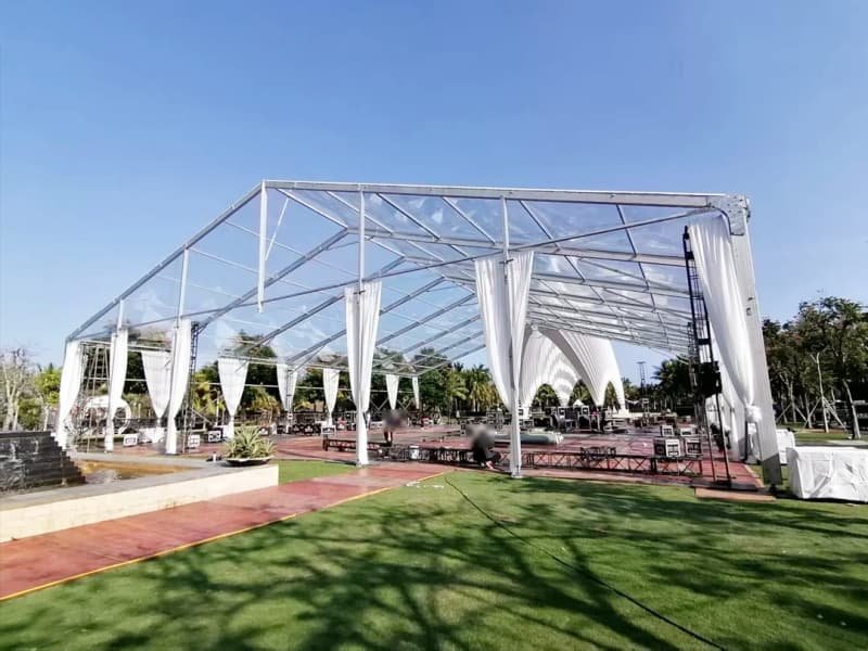 Carpa transparente para bodas y eventos personalizada